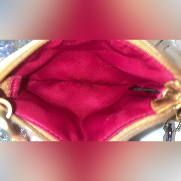 Coach Julia Legacy Multicolor Striped Wristlet EUC - Picture 11 of 11